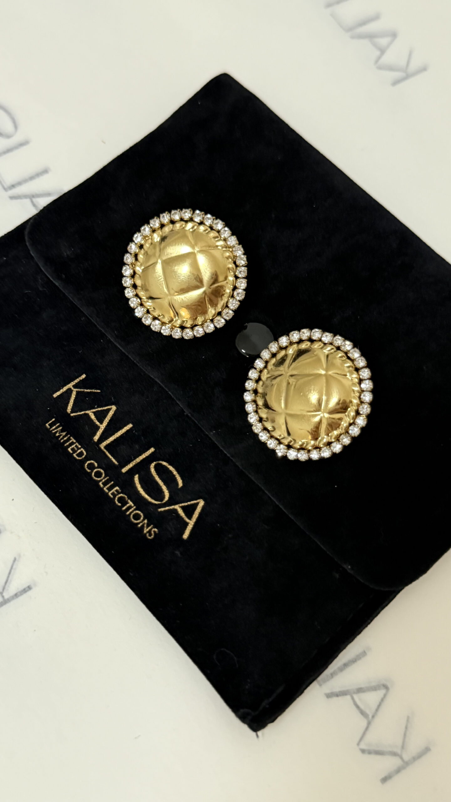 Glam Round Guilted Earrings