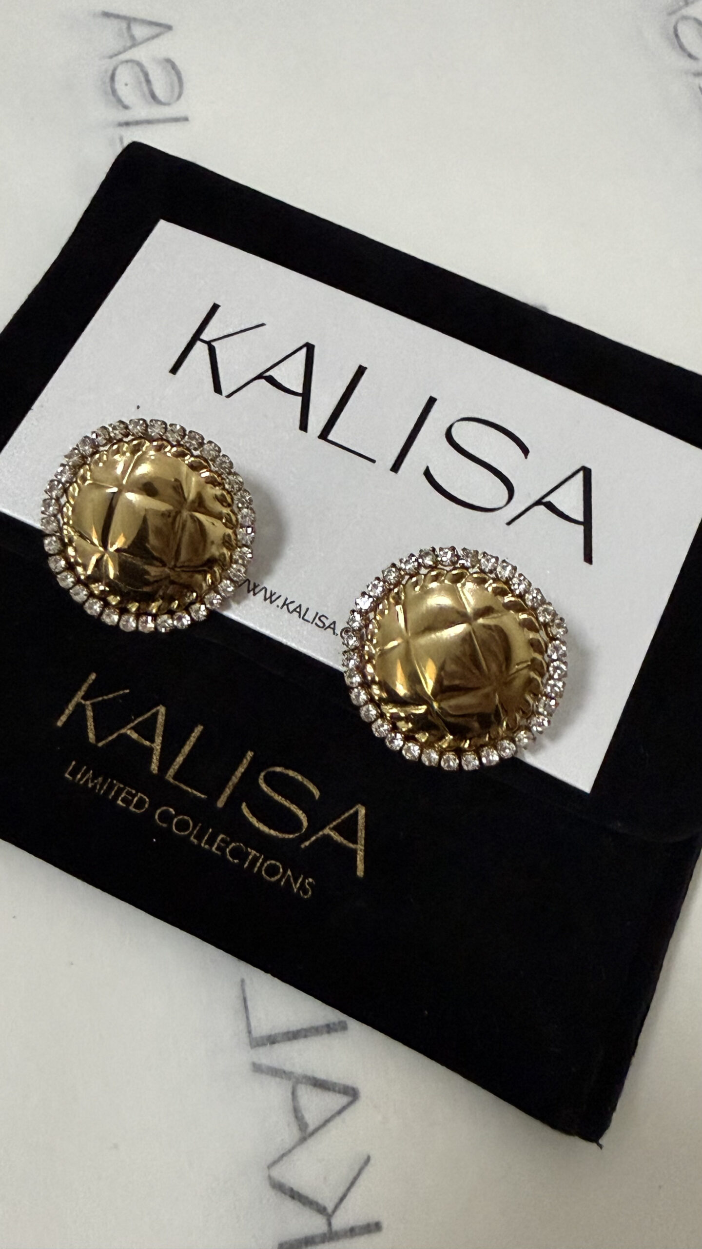 Glam Round Guilted Earrings - Image 2