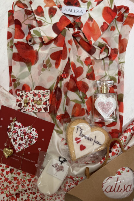Love Box With Limited Shirt & 6 love ltems